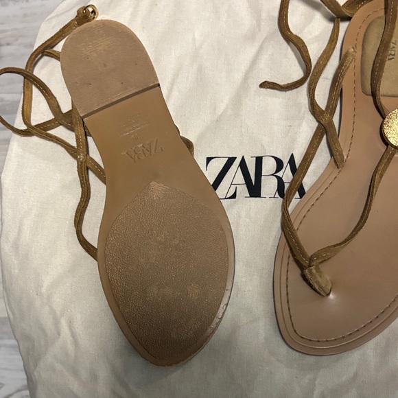 Zara cow leather la Elegant Tan Sandals - Picture 7 of 8